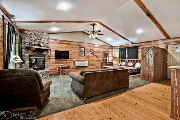Secluded 2 Story Cabin Pool Wifi Smart Tvs Юрика Спрингс Экстерьер фото